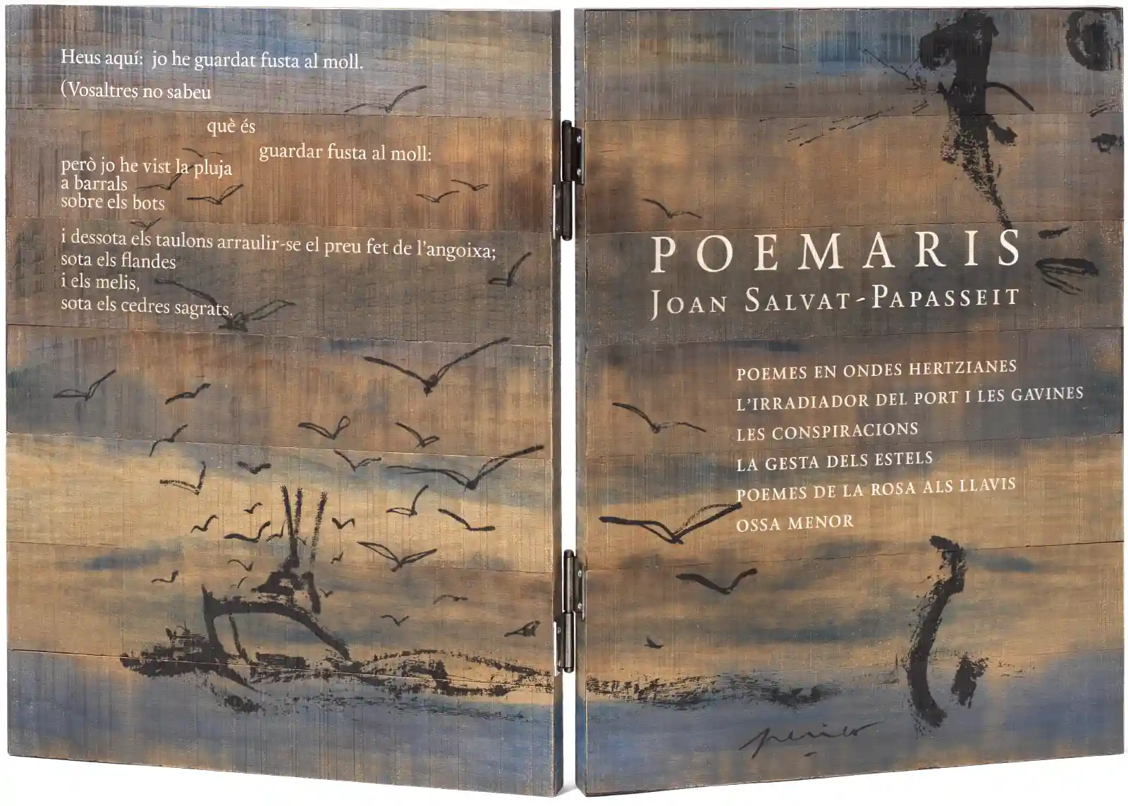 Un dels volums de Poemaris obert